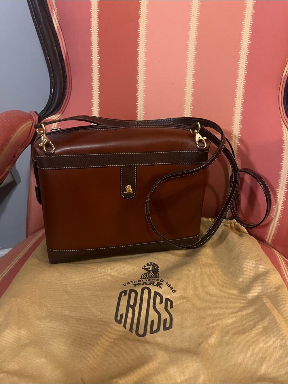 📚✨ MARK CROSS “Grace” Style Box Bag — Back to School Upgrade ✨